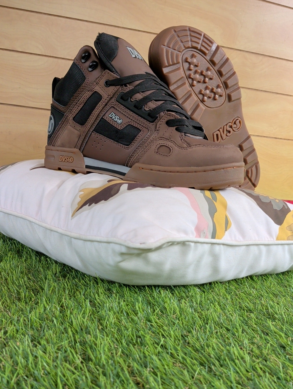 DVS Comanche Boot Brown / Black Men's Size 9